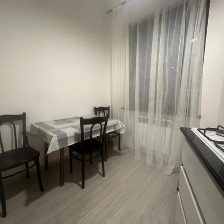 Retro Style Apt You Rent A Whole Apartment In The Center Of Yerevan Exterior photo