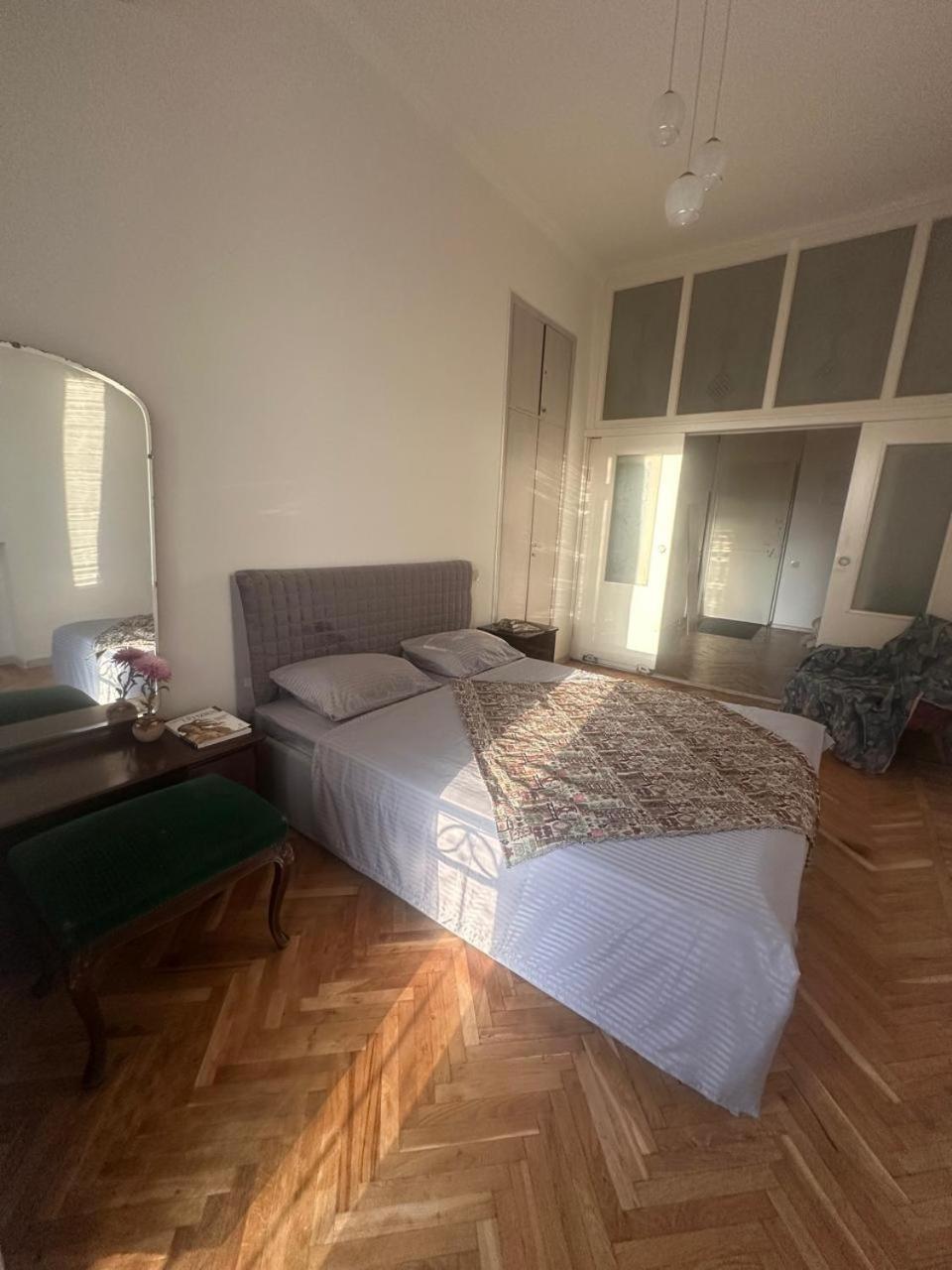 Retro Style Rent A Whole In The Center Of Yerevan